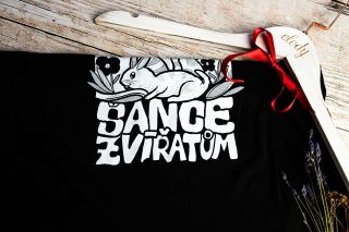 🙌 𝐍𝐚𝐬̌𝐞 𝐭𝐫𝐢𝐜̌𝐤𝐨 𝐒̌𝐚𝐧𝐜𝐞 𝐳𝐯𝐢́𝐫̌𝐚𝐭𝐮̊𝐦 𝐩𝐫̌𝐢𝐩𝐨𝐦𝐢́𝐧𝐚́ , že každý chlupáč si zaslouží místo, kde je v klidu, v teple a v bezpečí....