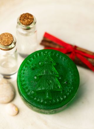 🎄🙌 Až budete mít napečeno, uklizeno, nakoupeno, zabaleno💃 … a padnete únavou na gauč, zkuste si uloupnout chvilku jen pro...